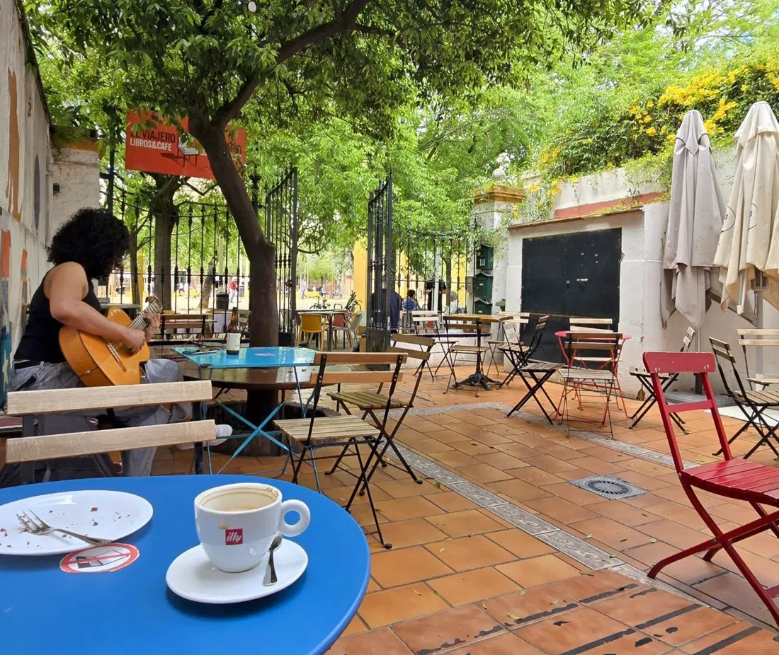 El Viajero Sedentario, Seville
